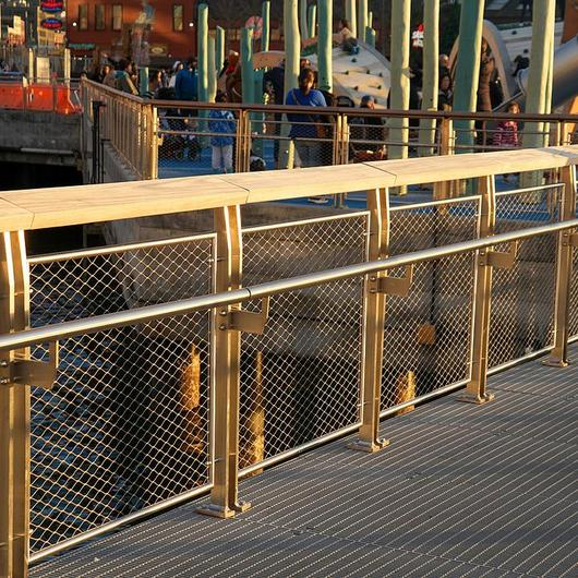 Webnet Stainless Steel Mesh in Pier 58 / Jakob