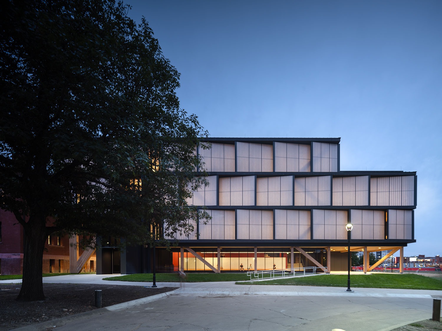 Translucent Panels in UNL College of Architecture from Kalwall®