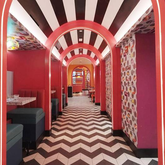Colorful HPL Surfaces in New York's Serendipity 3 / PoliLam