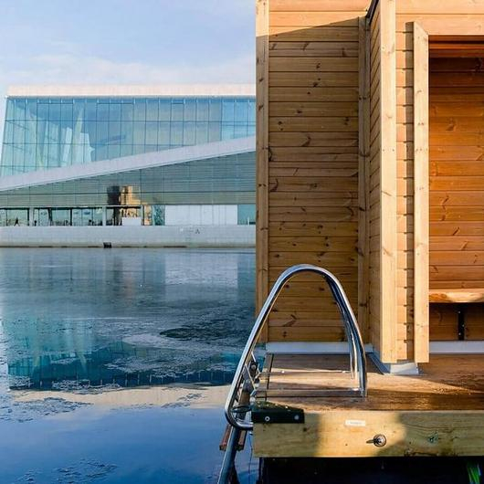 Lunawood ThermoWood® in Floating Solutions / Lunawood