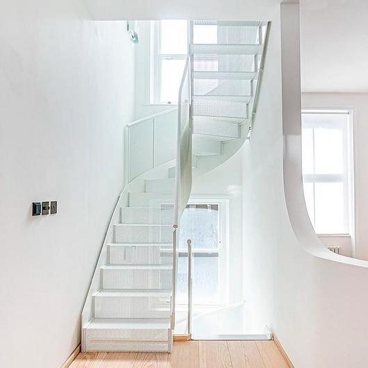 Steel Stairs / Siller Treppen 