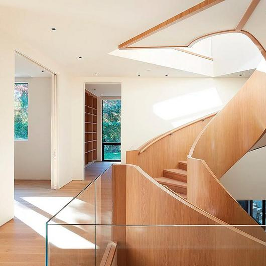 Arched Staircase with Wood Veneer in Palo Alto / Siller Treppen 
