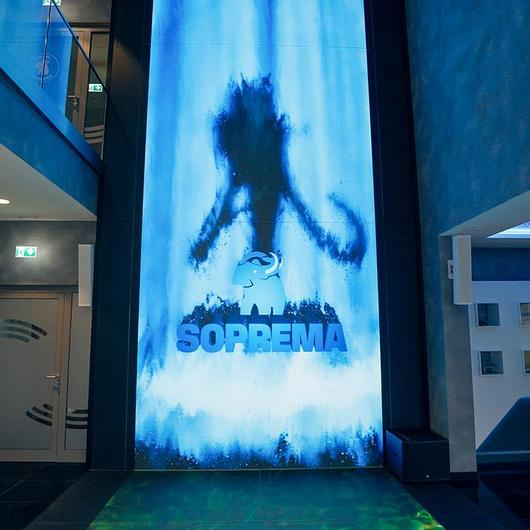 LED Glass Surfaces in Mammut Tower / ASB