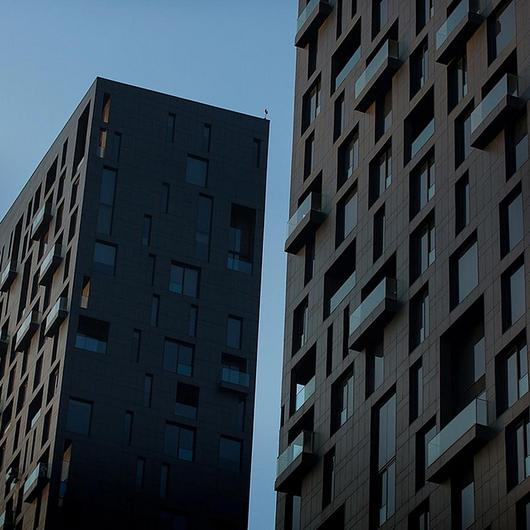 Vidrios grises y bronce / Vitro Arquitectónico