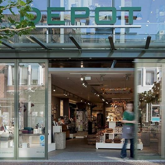 Horizontal Sliding Glass Wall Systems / Solarlux
