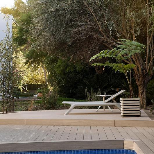 Outdoor Decking - Alveolar / Tarimatec