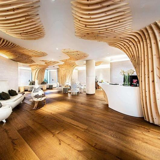 Massage Tables at Hotel Fanes Dolomiti / Lemi
