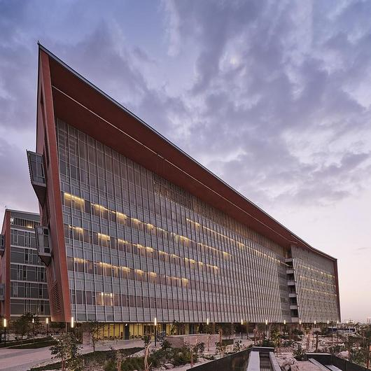 Profiled Glass at Engineering & Petroleum College / Lamberts