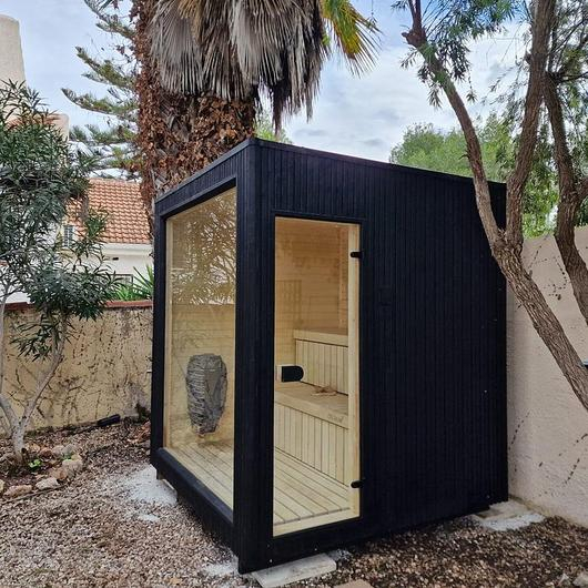 Jonas Classic Sauna in Alicante Residence / Celsium Wellness