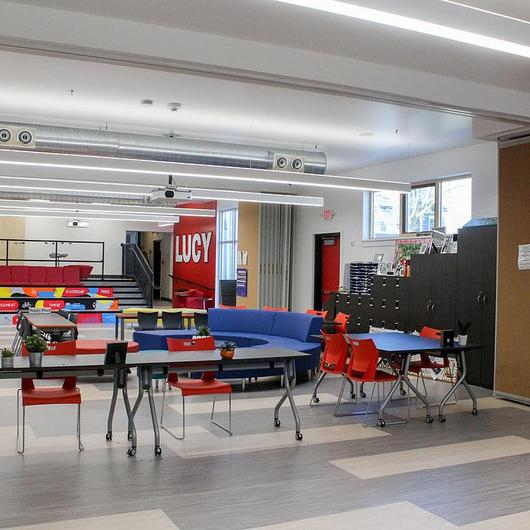 Operable Walls in a New Jersey Youth Center / Modernfold