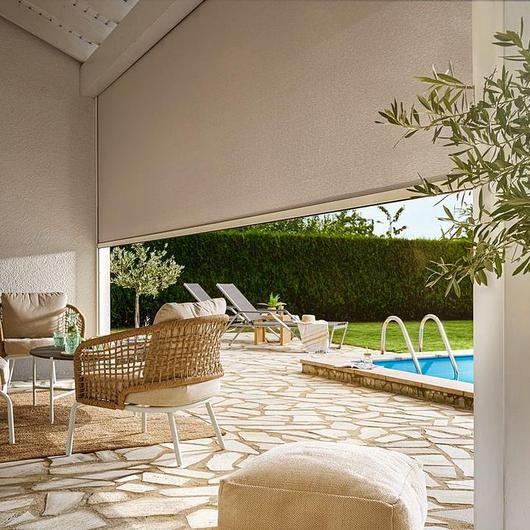 Exterior Solar Protection Screens - Soltis / Serge Ferrari