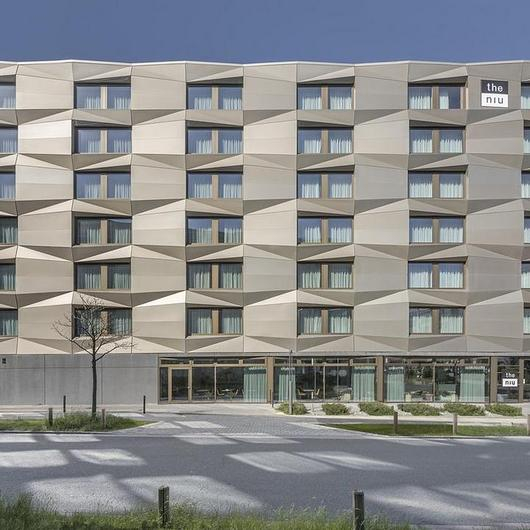 Facade & Roof Underlay Membranes - Stamisol / Serge Ferrari