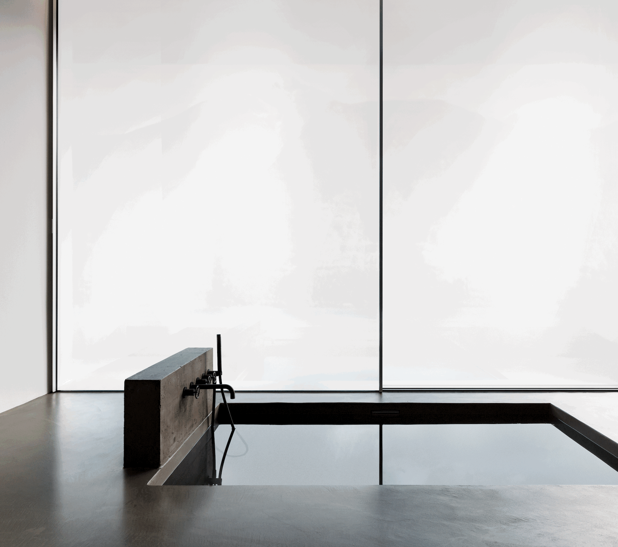 Switchable Glass - Sky-Frame Switch