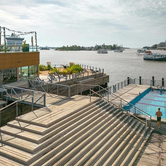 ThermoWood® Decking at Allas Pool Helsinki / Lunawood