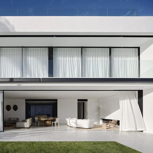 Shading Systems in Clontarf House / Shade Factor