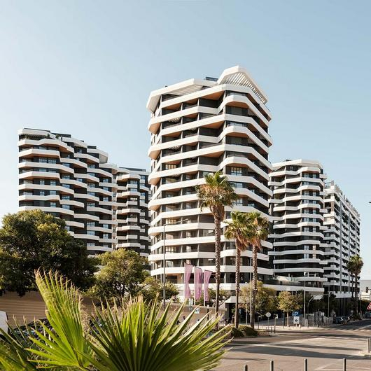 STONEO Facade in Distrikt, Lisbon / ULMA Architectural Solutions