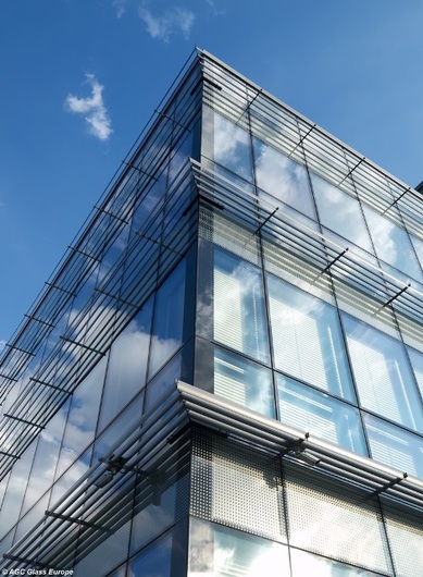 BSH Warszawa Office Building. Warszawa, Polônia. Arquiteto: AMP Atelier.