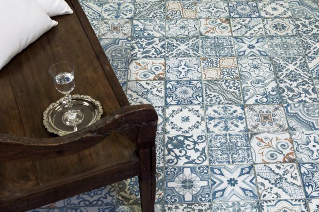 Porcelanatos Decortiles Blue Memory / Eliane de CHC