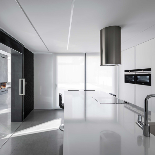 Nexo Porcelain Tile in a House in Santa Apolonia from Grespania